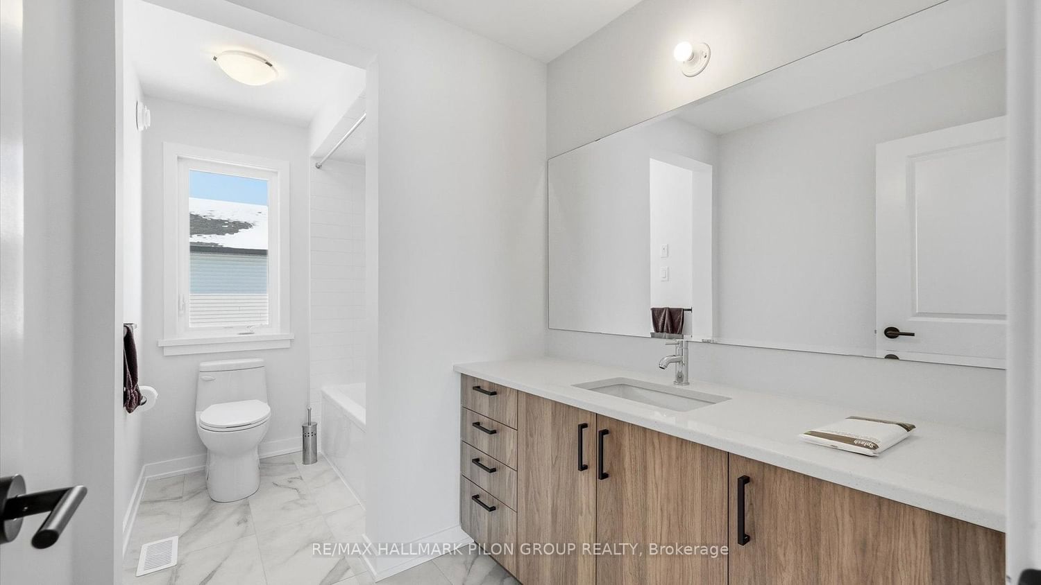 272 Cornice Street - Photo 17