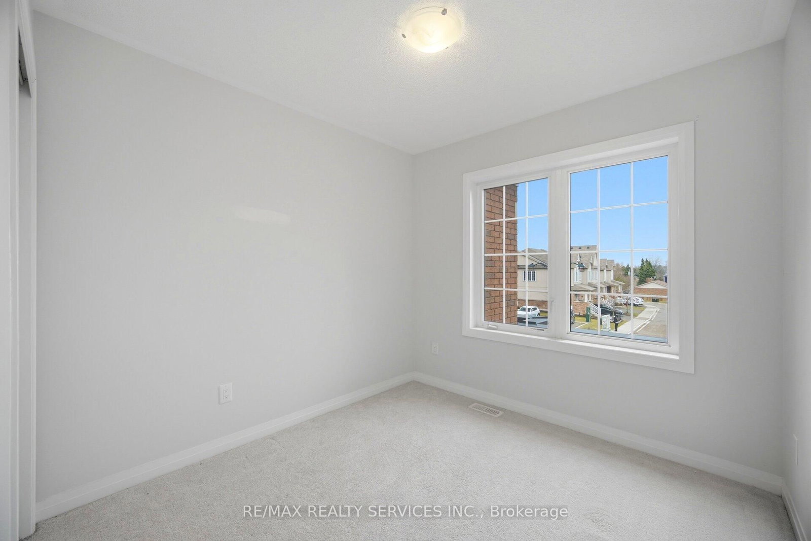 6 Landsborough Street - Photo 24