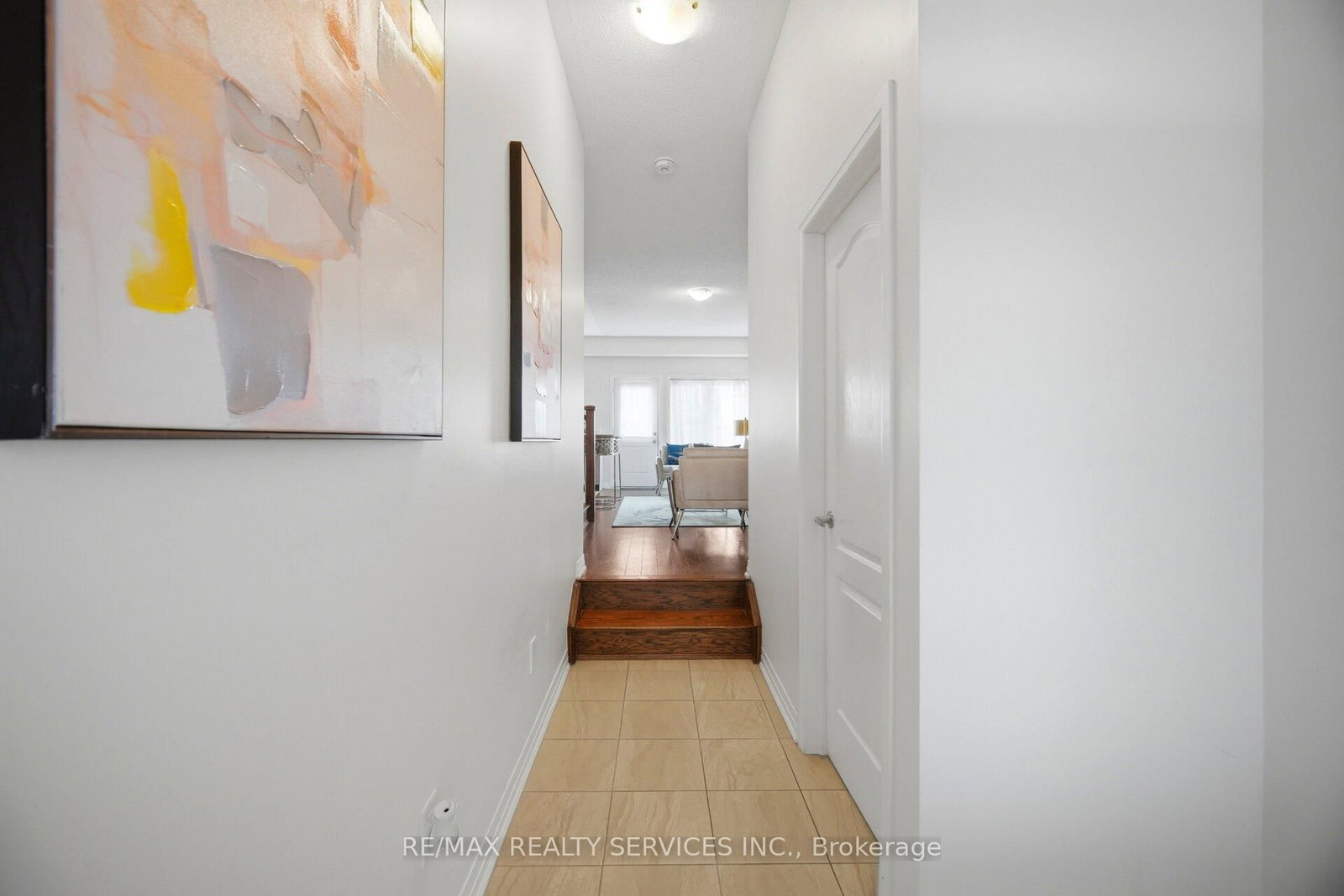6 Landsborough Street - Photo 8