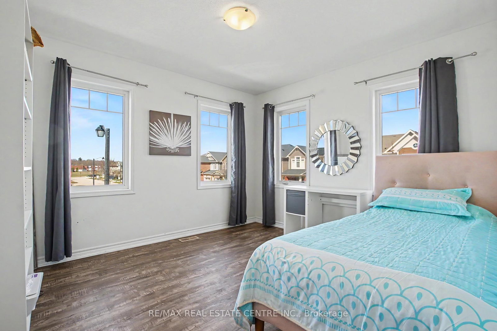 60 Postmaster Drive - Photo 21