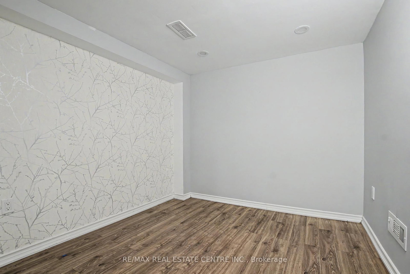 60 Postmaster Drive - Photo 29