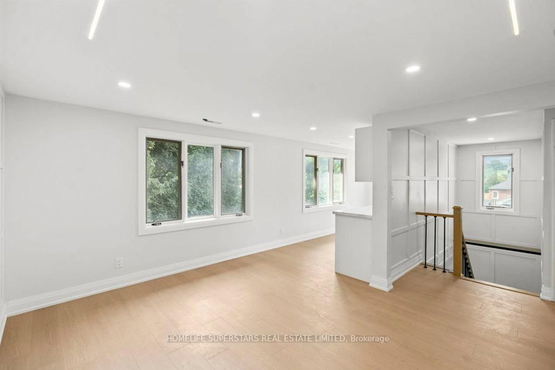 Upper - 855 Garth St, Hamilton, L9C 4K7 | Image 3