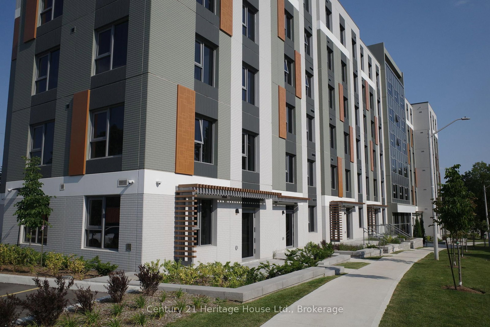 298 Hemlock Street, Unit 305 - Photo 20