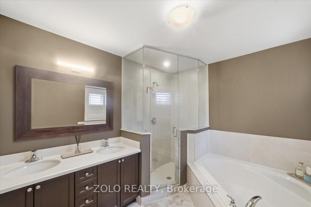 52 Claxton Crescent - Photo 34