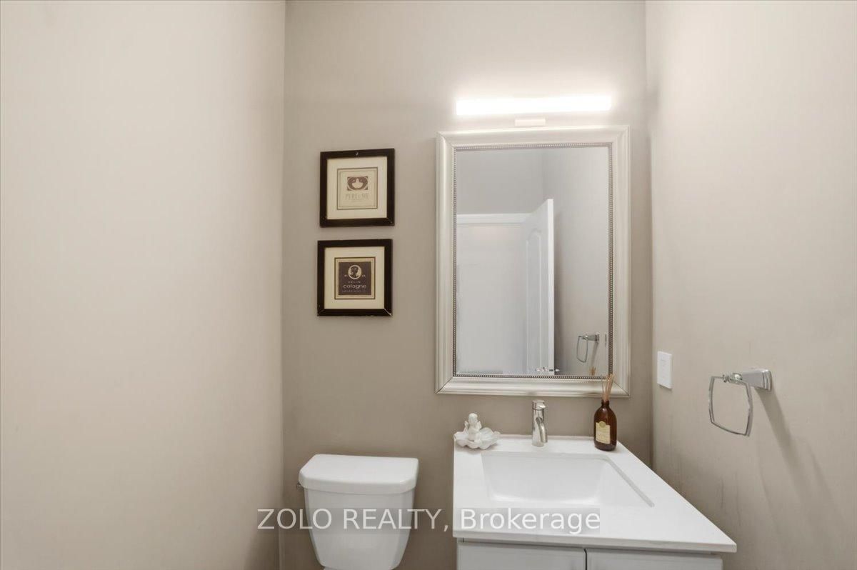 52 Claxton Crescent - Photo 36