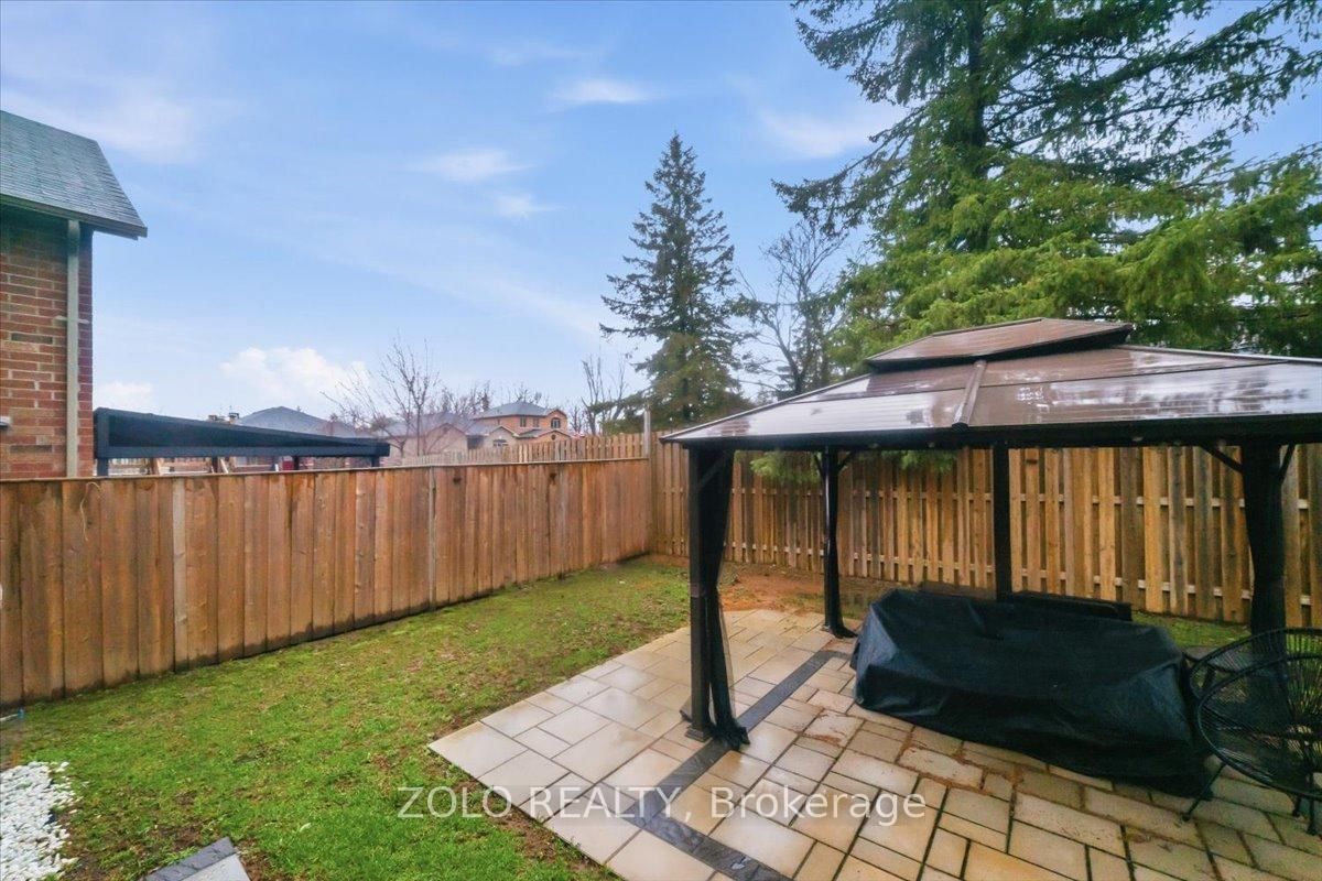 52 Claxton Crescent - Photo 42