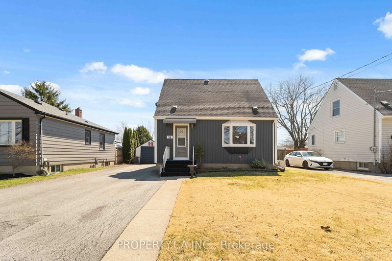 39 McDonald Ave, Thorold, L2V 3E5 | Image 3