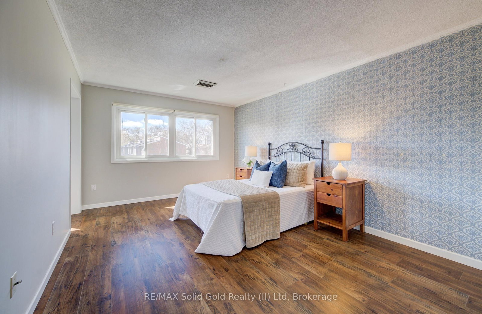 121 University Avenue E, Unit 22 - Photo 10