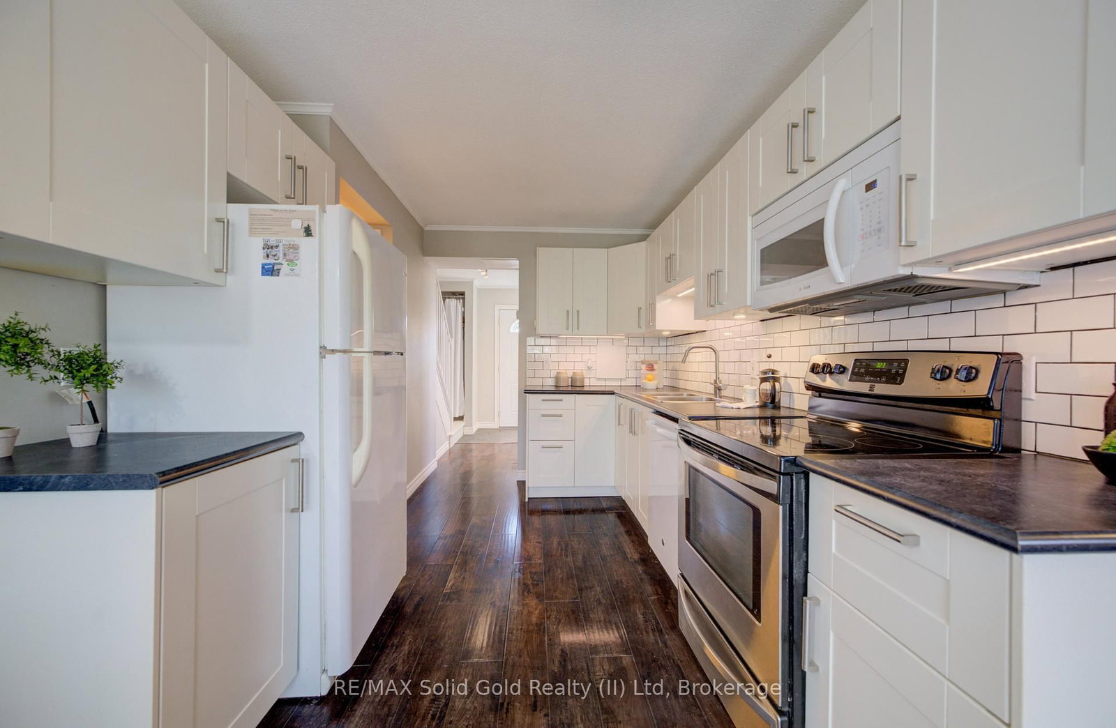 121 University Avenue E, Unit 22 - Photo 3