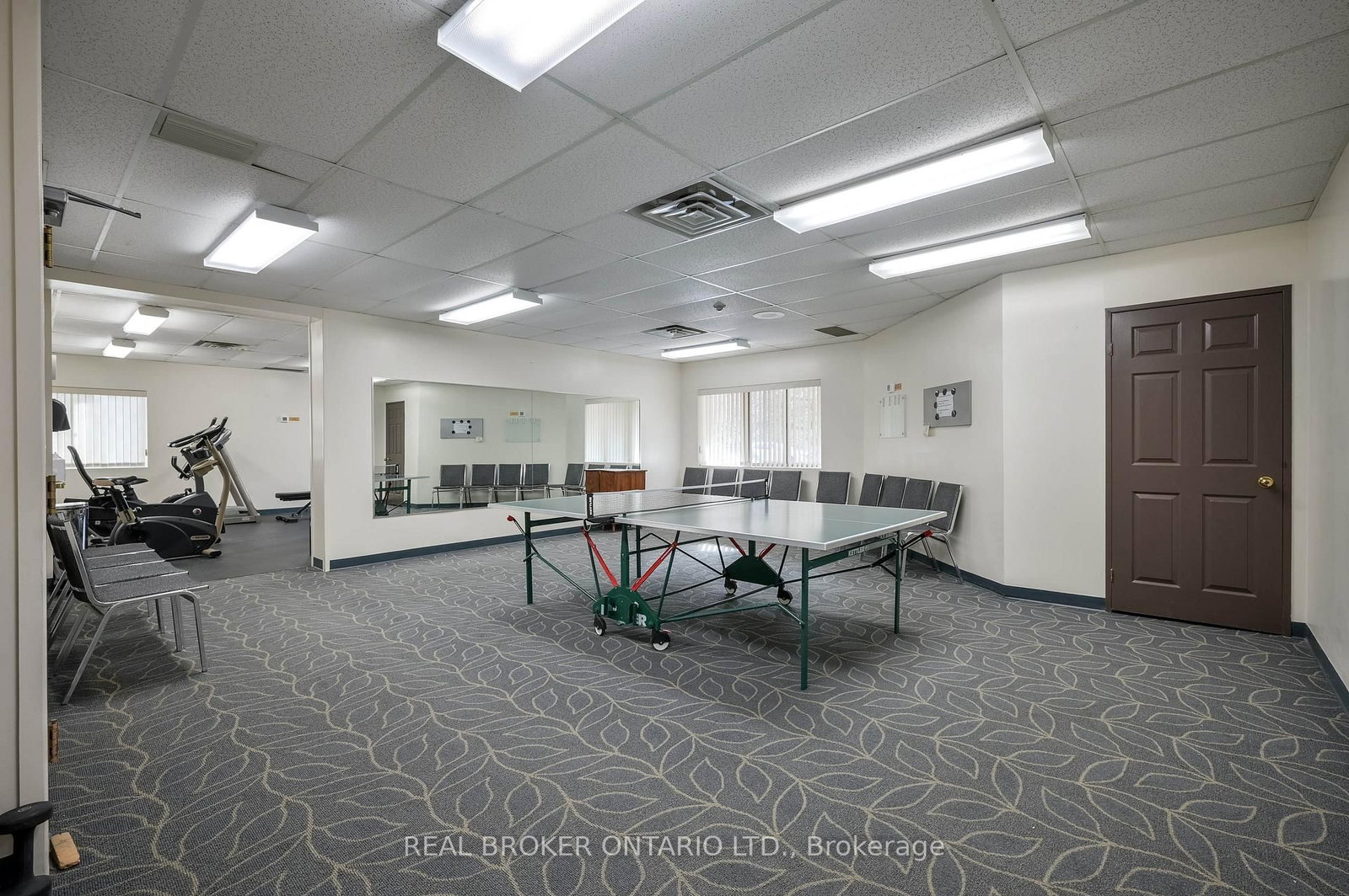 265 Westcourt Place, Unit 101 - Photo 32