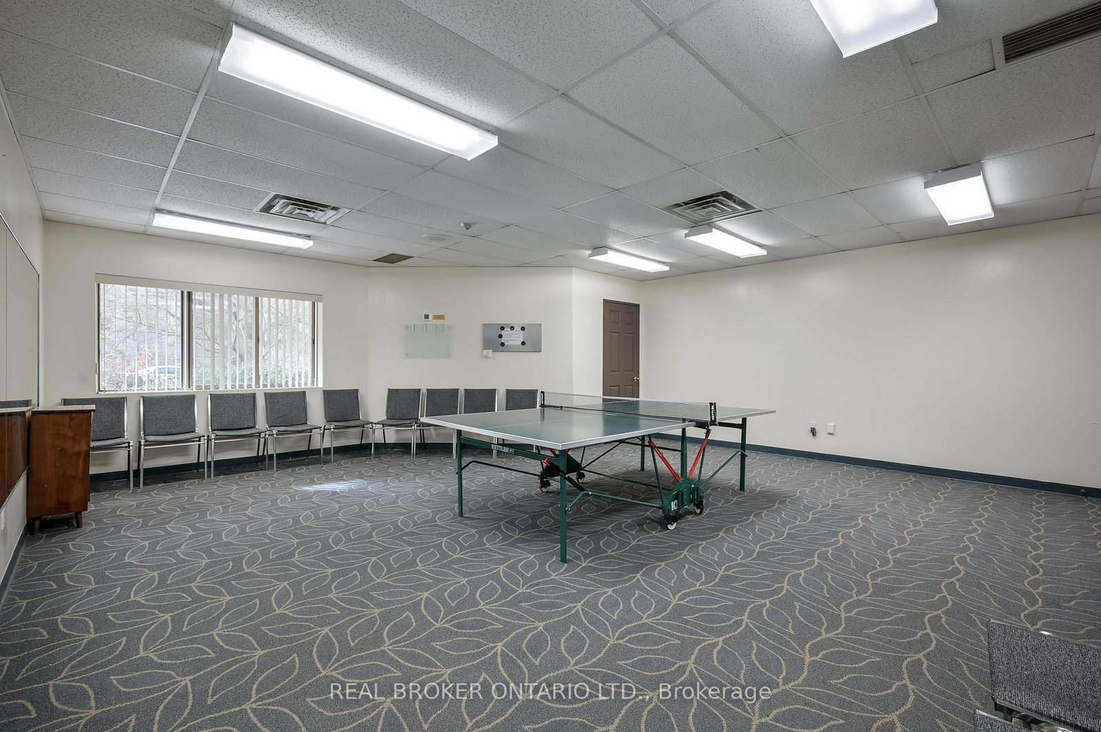 265 Westcourt Place, Unit 101 - Photo 33