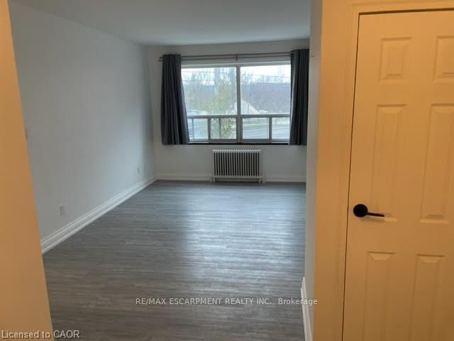 37 MERICOURT Road, Unit 211 - Photo 5