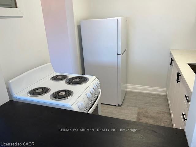 37 MERICOURT Road, Unit 211 - Photo 9