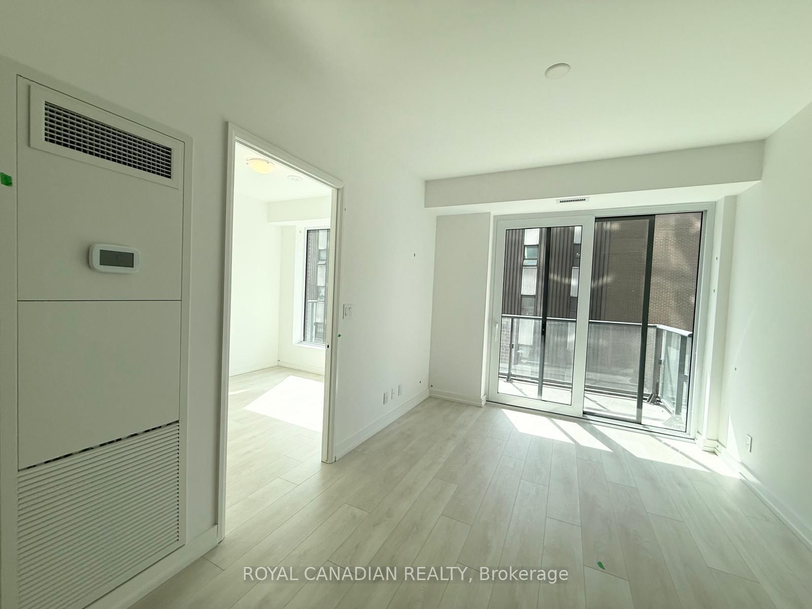 75 James Street S, Unit 418 - Photo 19