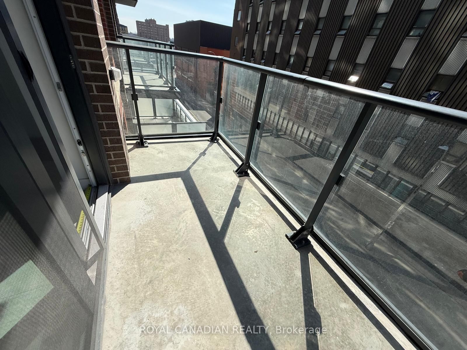 75 James Street S, Unit 418 - Photo 25