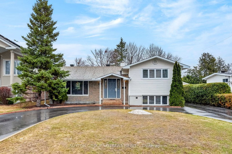 2259 Page Rd, Orleans, K1C 7K5 | Image 2