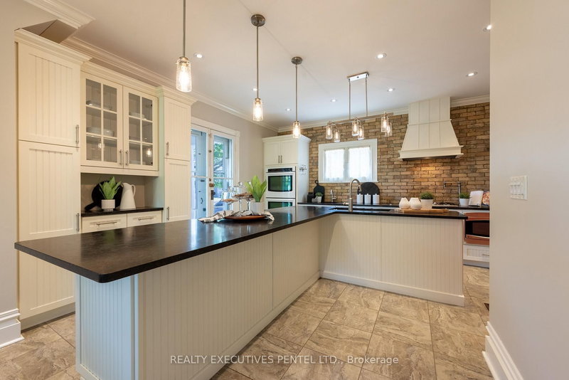 351 George St. St, Cobourg, K9A 3M2 | Image 3