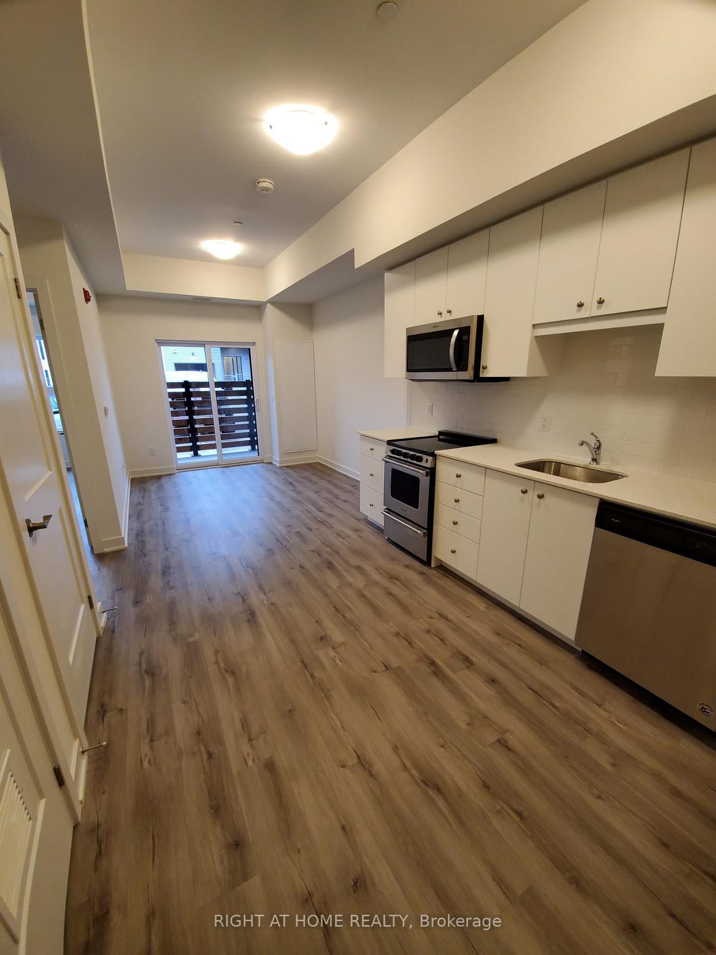 110 Fergus Avenue, Unit 136 - Photo 4