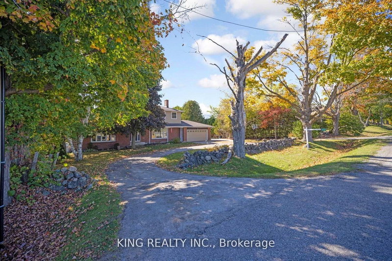 home for sale on 5326 Ninth Line