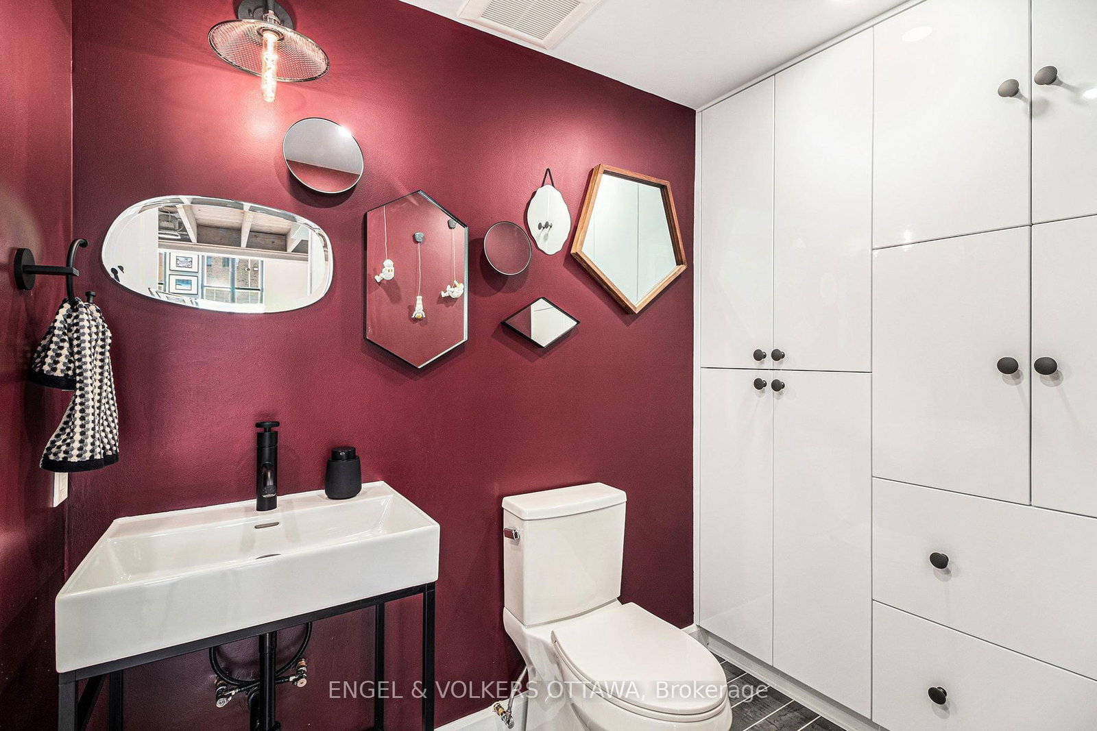 24 Springfield Road, Unit 203 - Photo 20