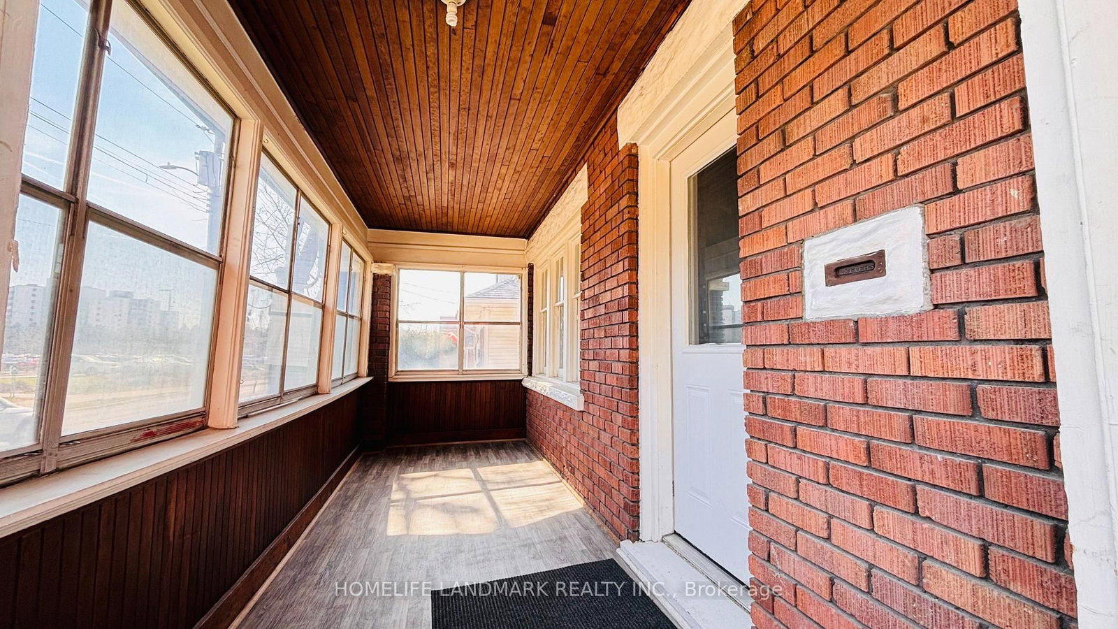 138 GLASGOW Street - Photo 6