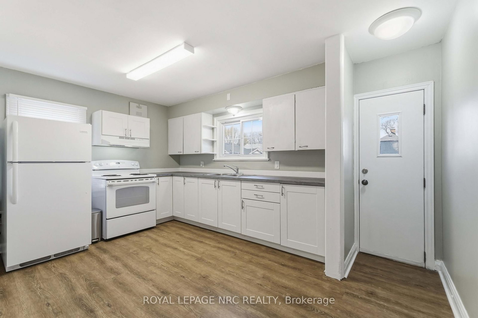 1 Linwood Street - Photo 17