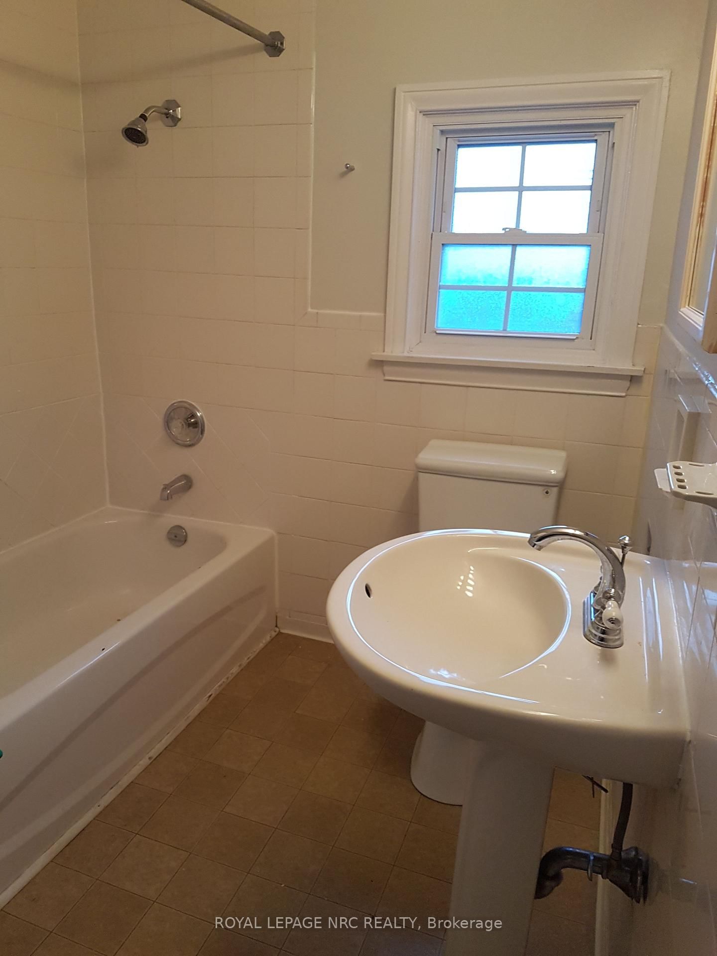 1 Linwood Street - Photo 34