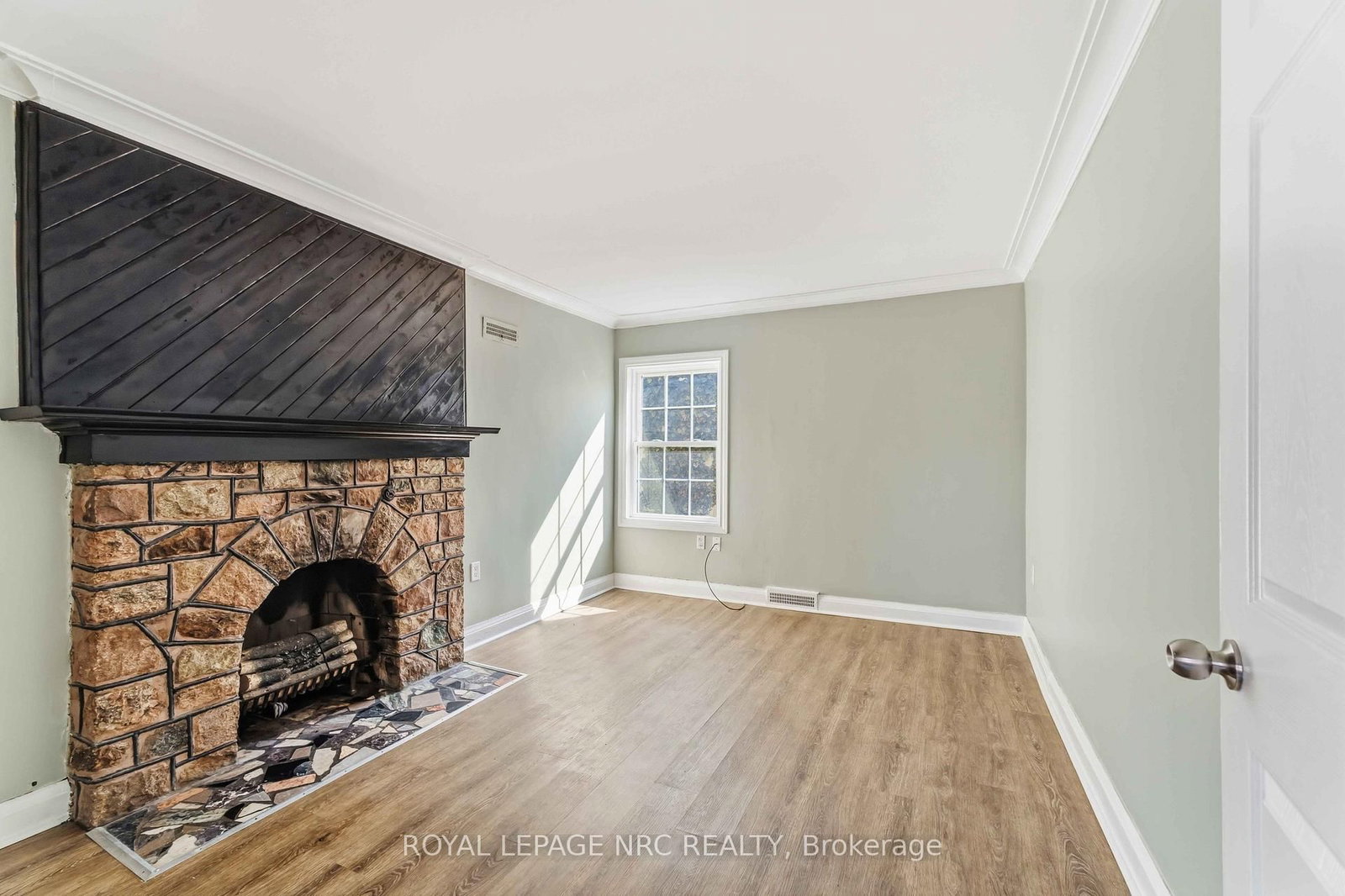 1 Linwood Street - Photo 7