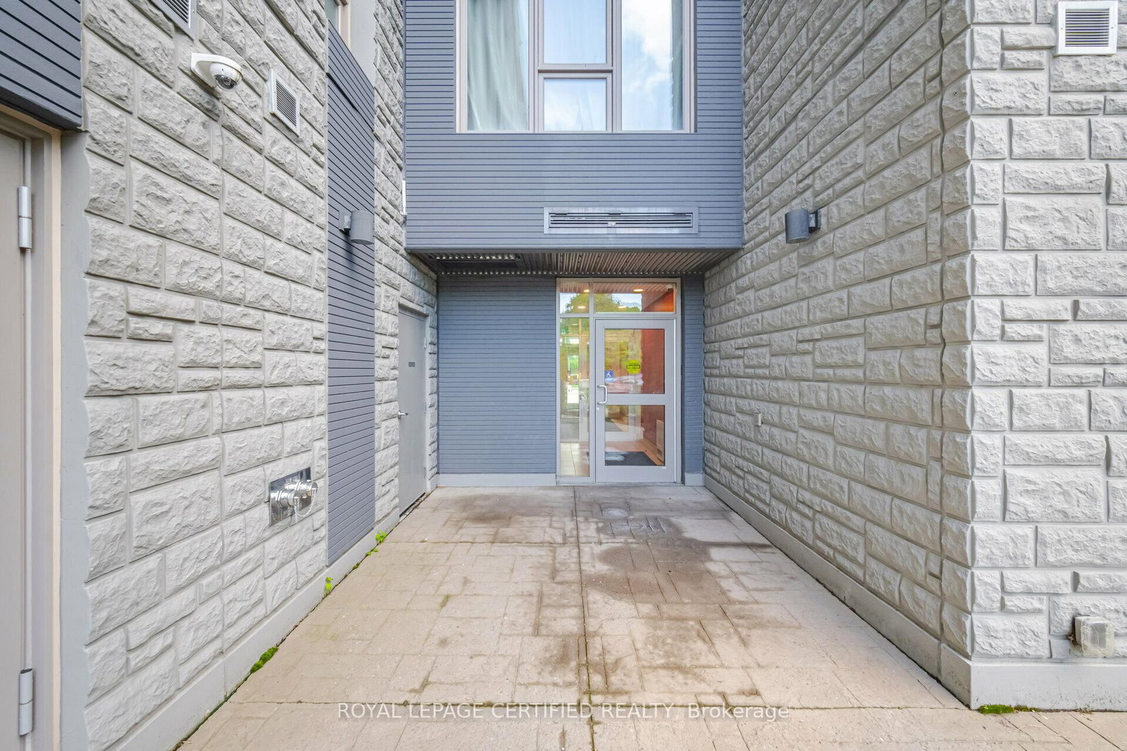 77 Leland Street, Unit 108 - Photo 24