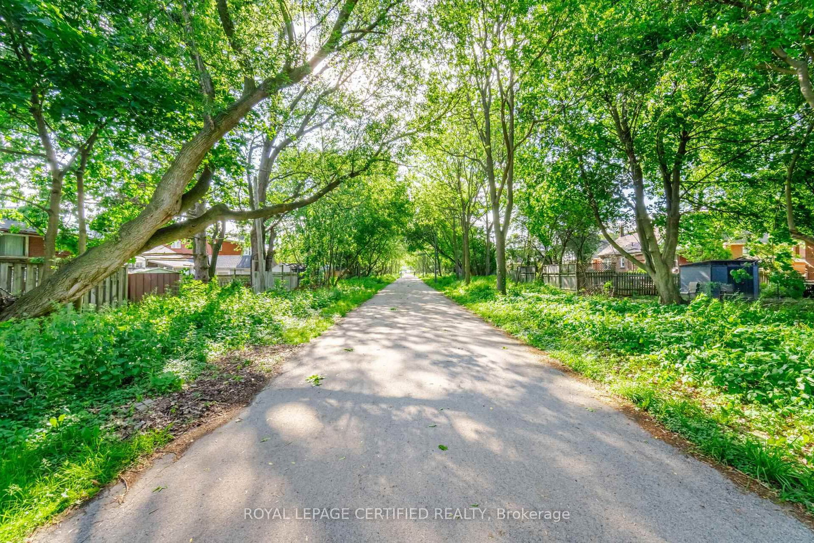 77 Leland Street, Unit 108 - Photo 30