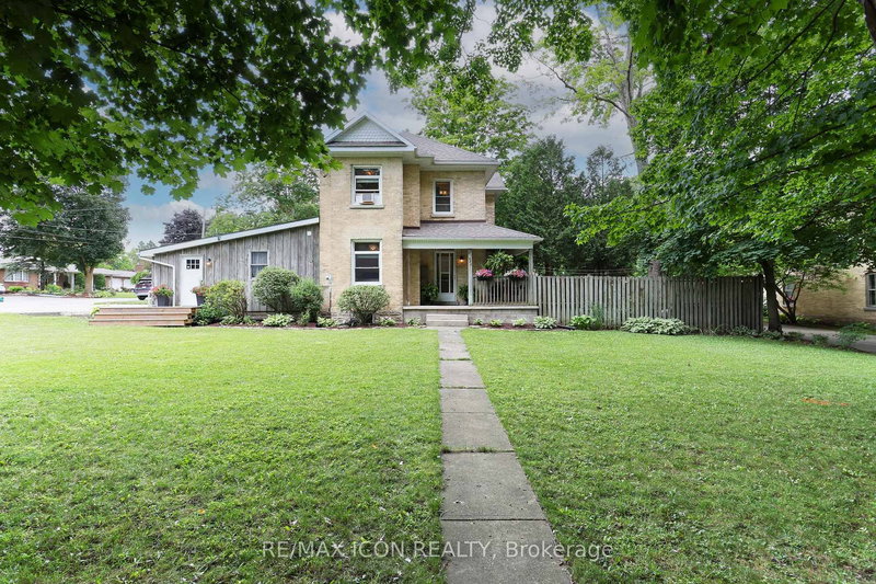 home for sale on 280 Fergus Street N