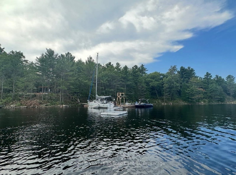 736 2190 Island, Georgian Bay, P0E 1E0 | Image 2