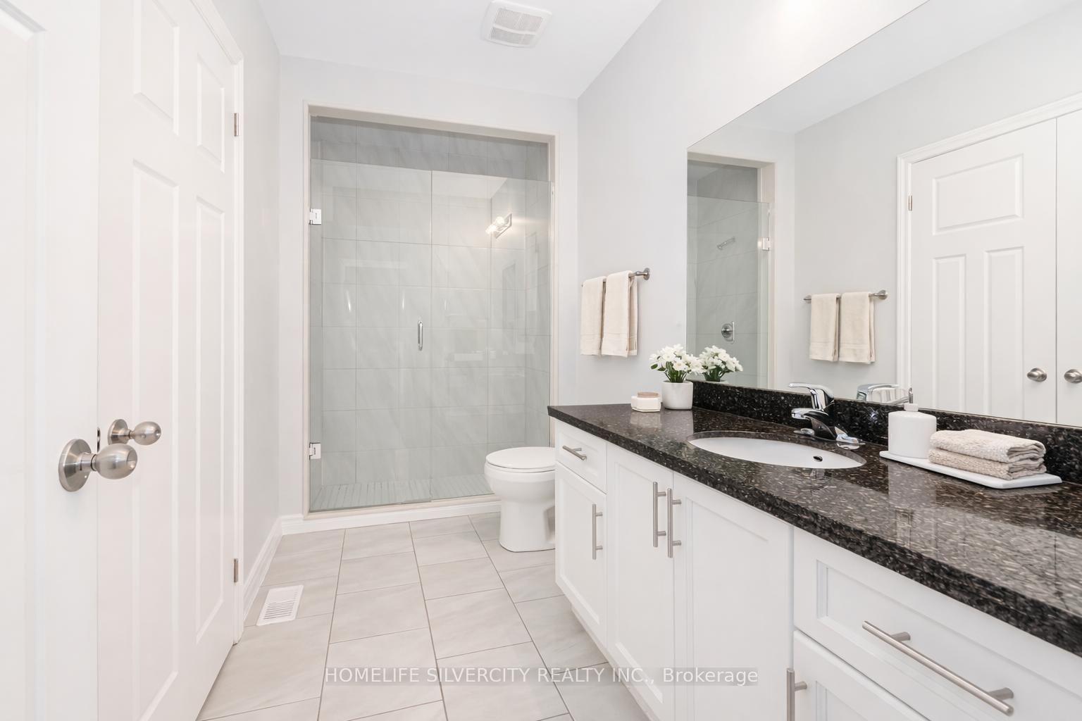 Detached House for sale at 153 Medici Lane, Hamilton, Ontario, L9B 0G7 - Carpenter - MLS: X12987404