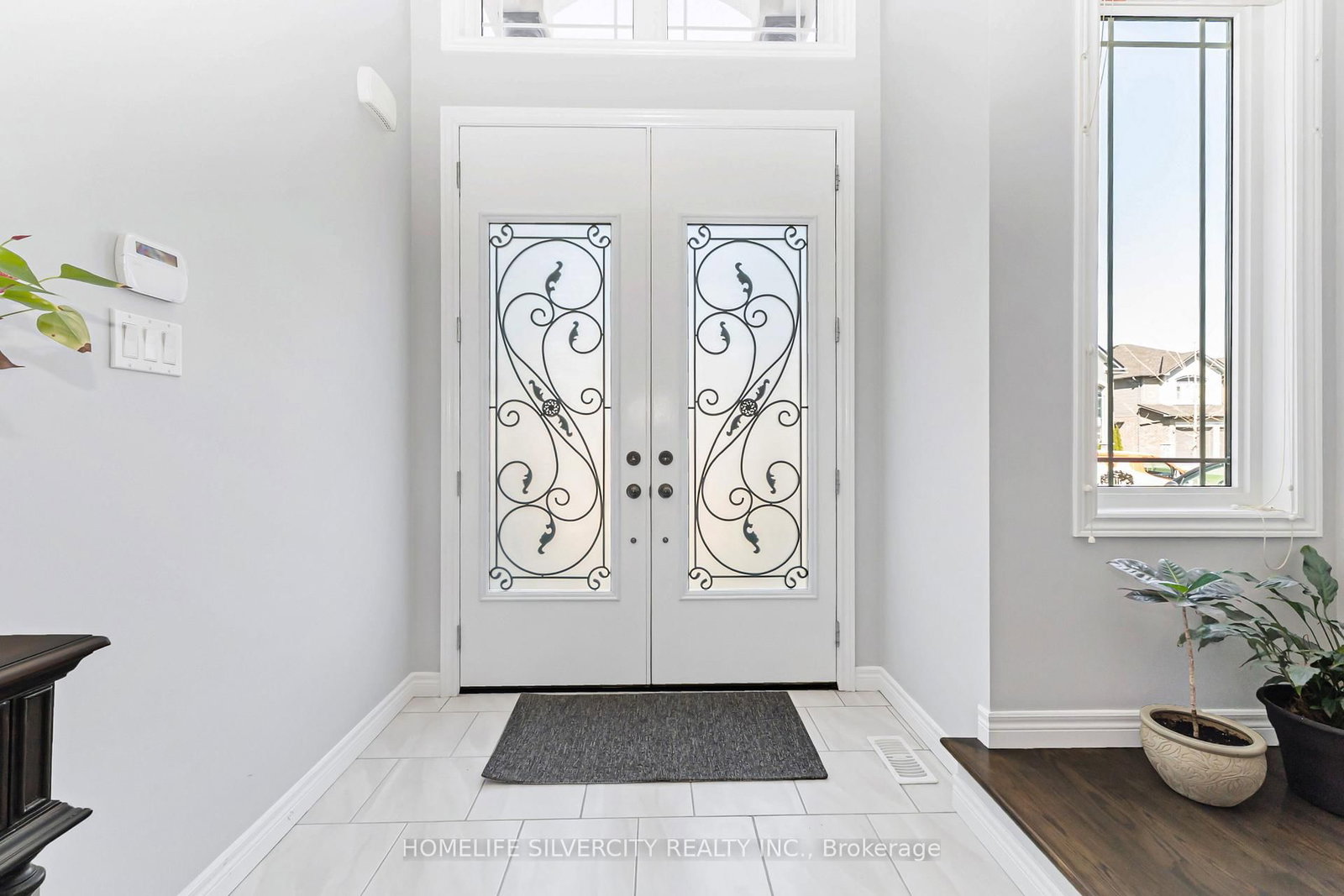 Detached House for sale at 153 Medici Lane, Hamilton, Ontario, L9B 0G7 - Carpenter - MLS: X12987404