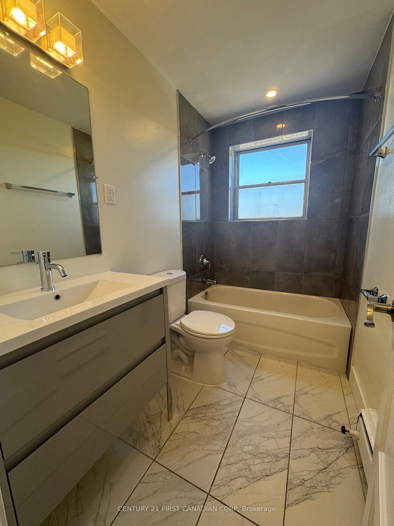 642 - 75 High St, London South, N6C 4J8 | Image 2