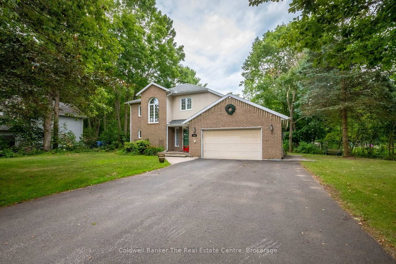 110 Forest Glen Dr, Gravenhurst, P1P 1A1 | Image 2