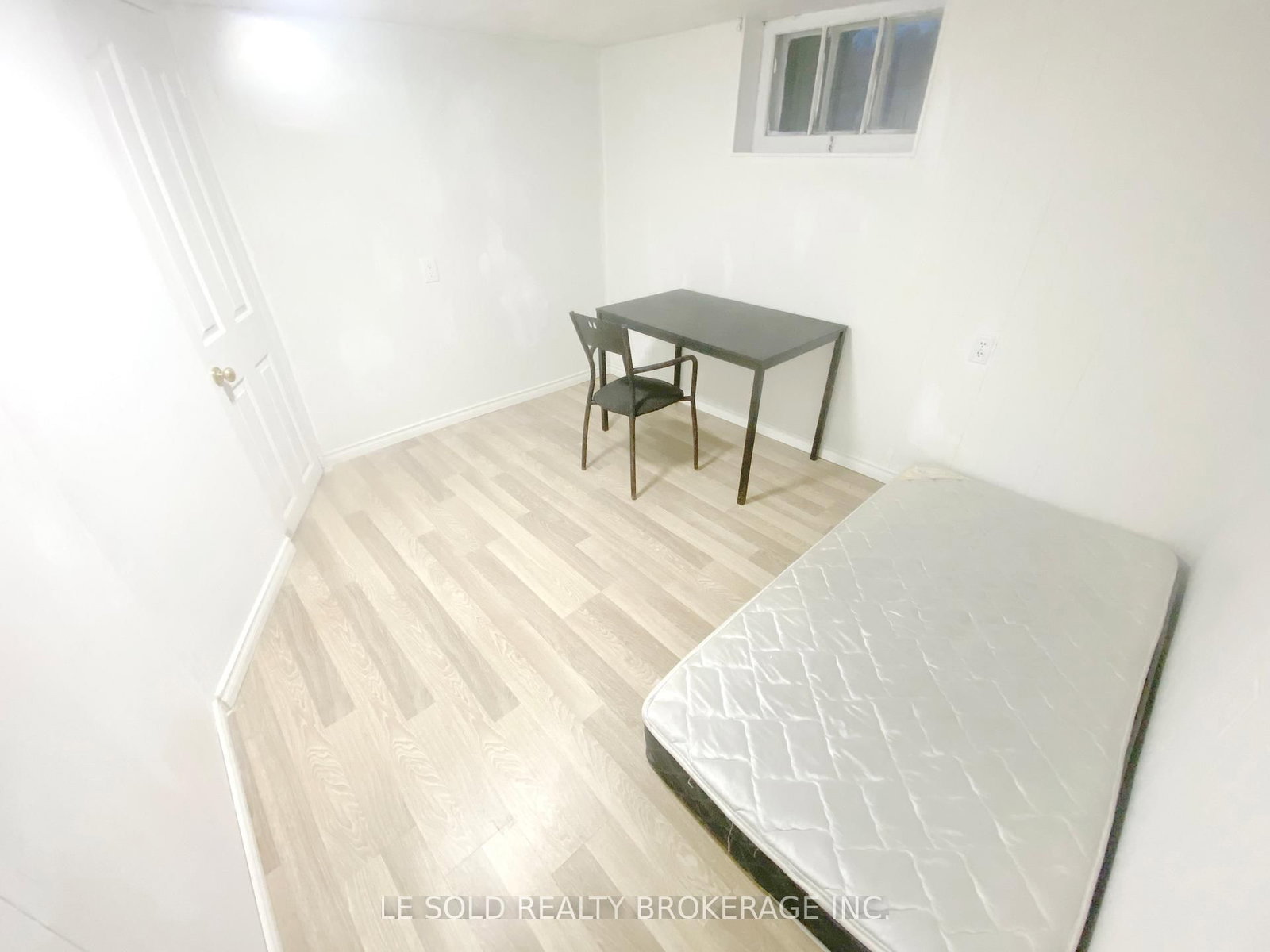 112 Leland Street, Unit Room Bsmt - Photo 4