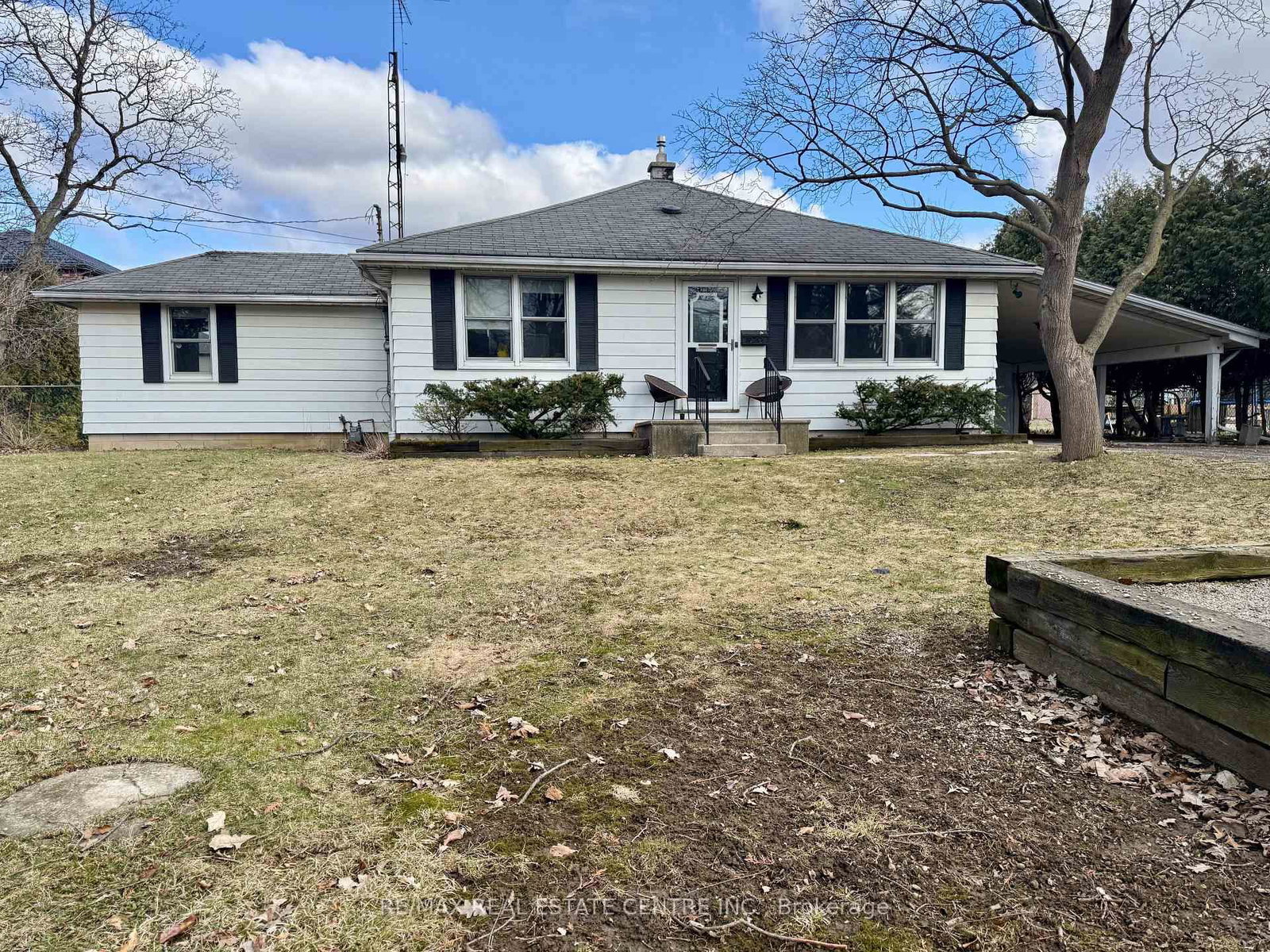 879 West 5th Street - Photo 3