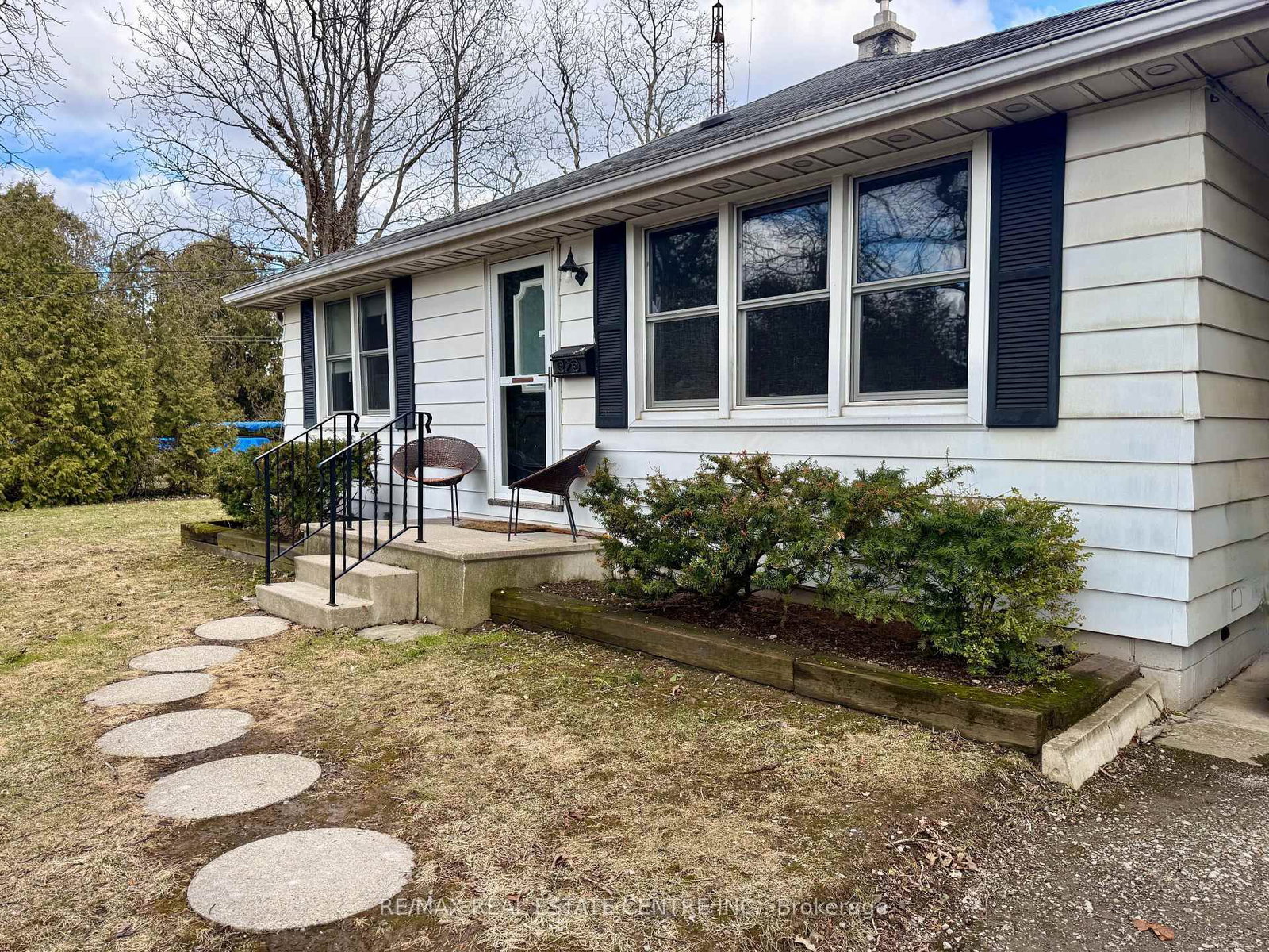 879 West 5th Street - Photo 5