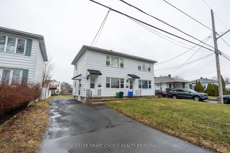 1242 Churchill St, Cornwall, K6J 4X9 | Image 2