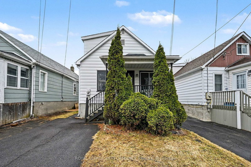 home for sale on 414 Gillespie Avenue