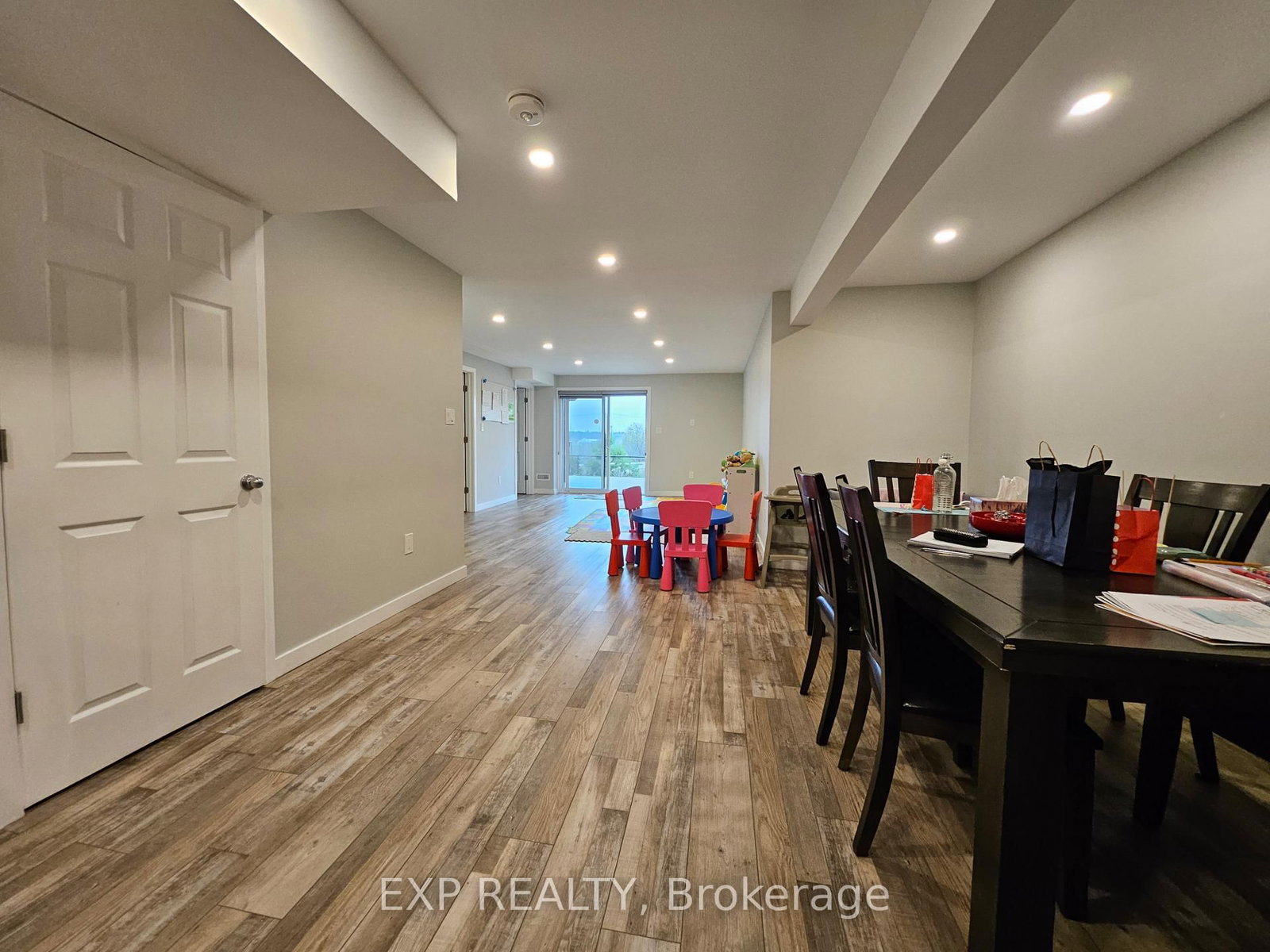 916 Dunnigan Court, Unit Lower - Photo 10