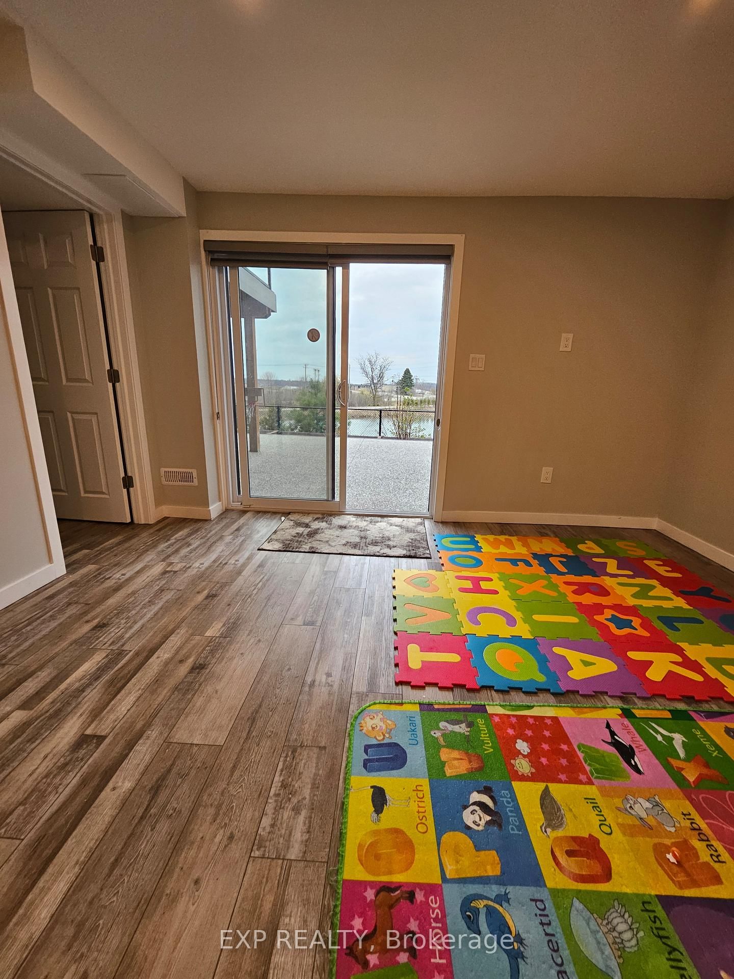 916 Dunnigan Court, Unit Lower - Photo 15