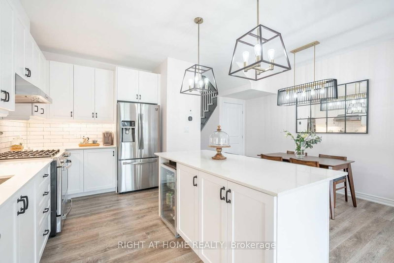 2 - 5080 Connor Dr, Lincoln, L3J 0T3 | Image 2