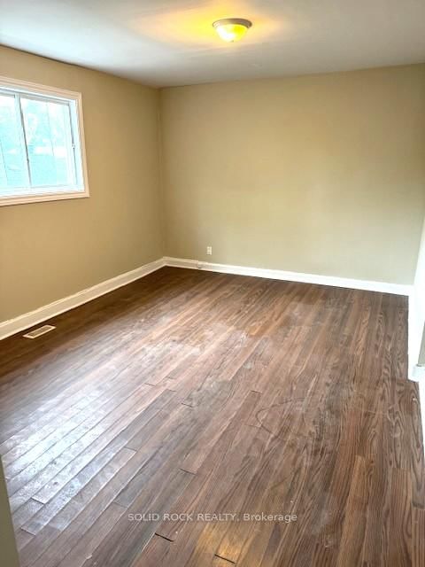 1254 E Dorchester Avenue E, Unit 5 - Photo 4