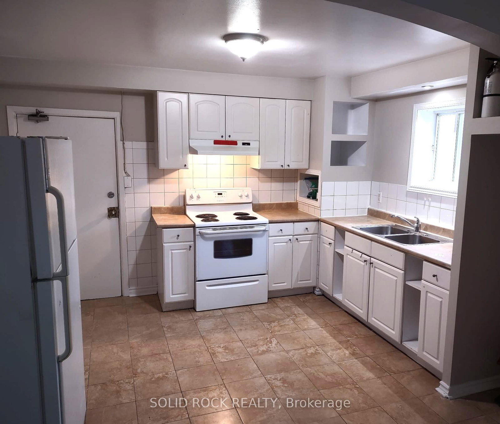 1254 E Dorchester Avenue E, Unit 5 - Photo 5