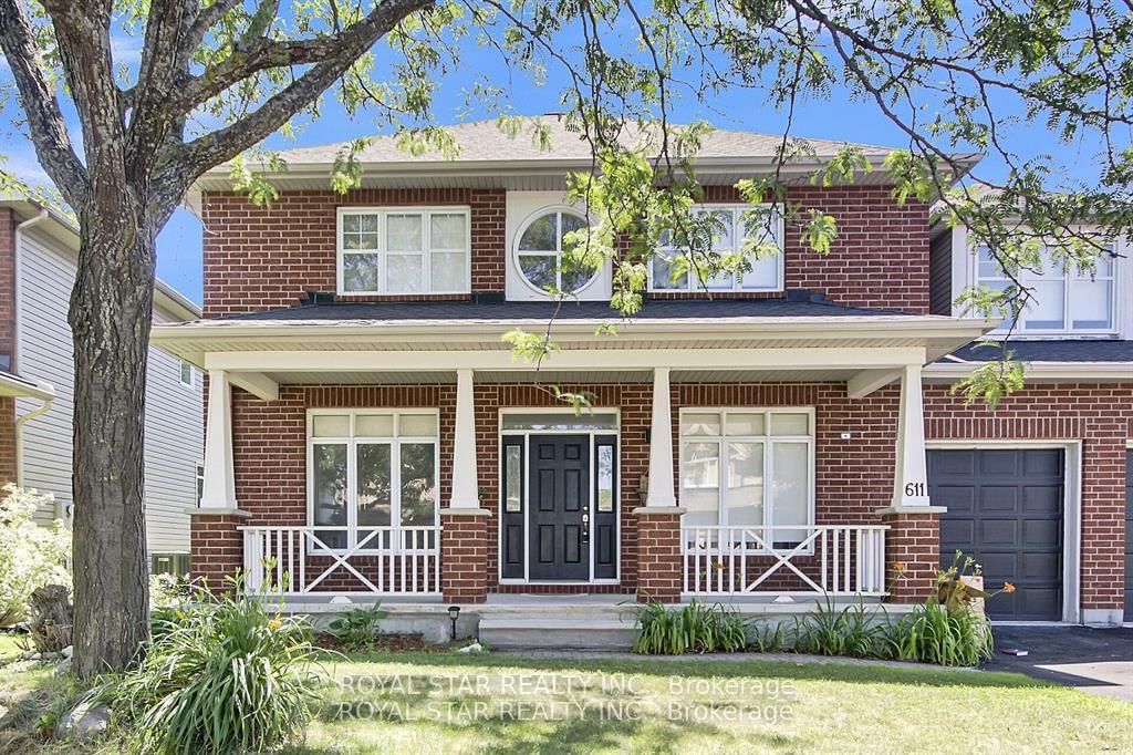 611 Devonwood Circle - Photo 2