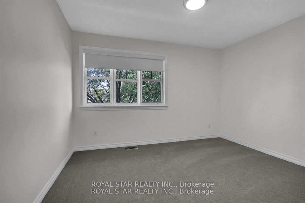 611 Devonwood Circle - Photo 31