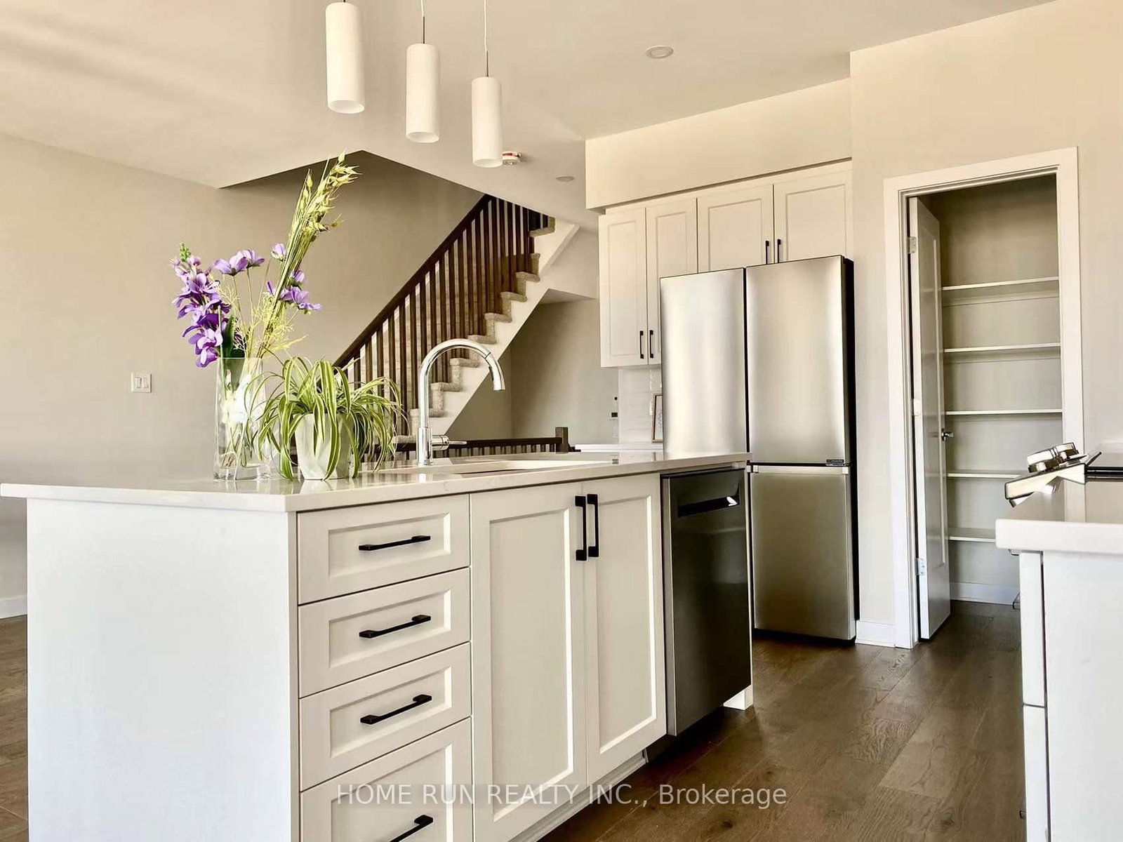 236 Sheaf Row N - Photo 3