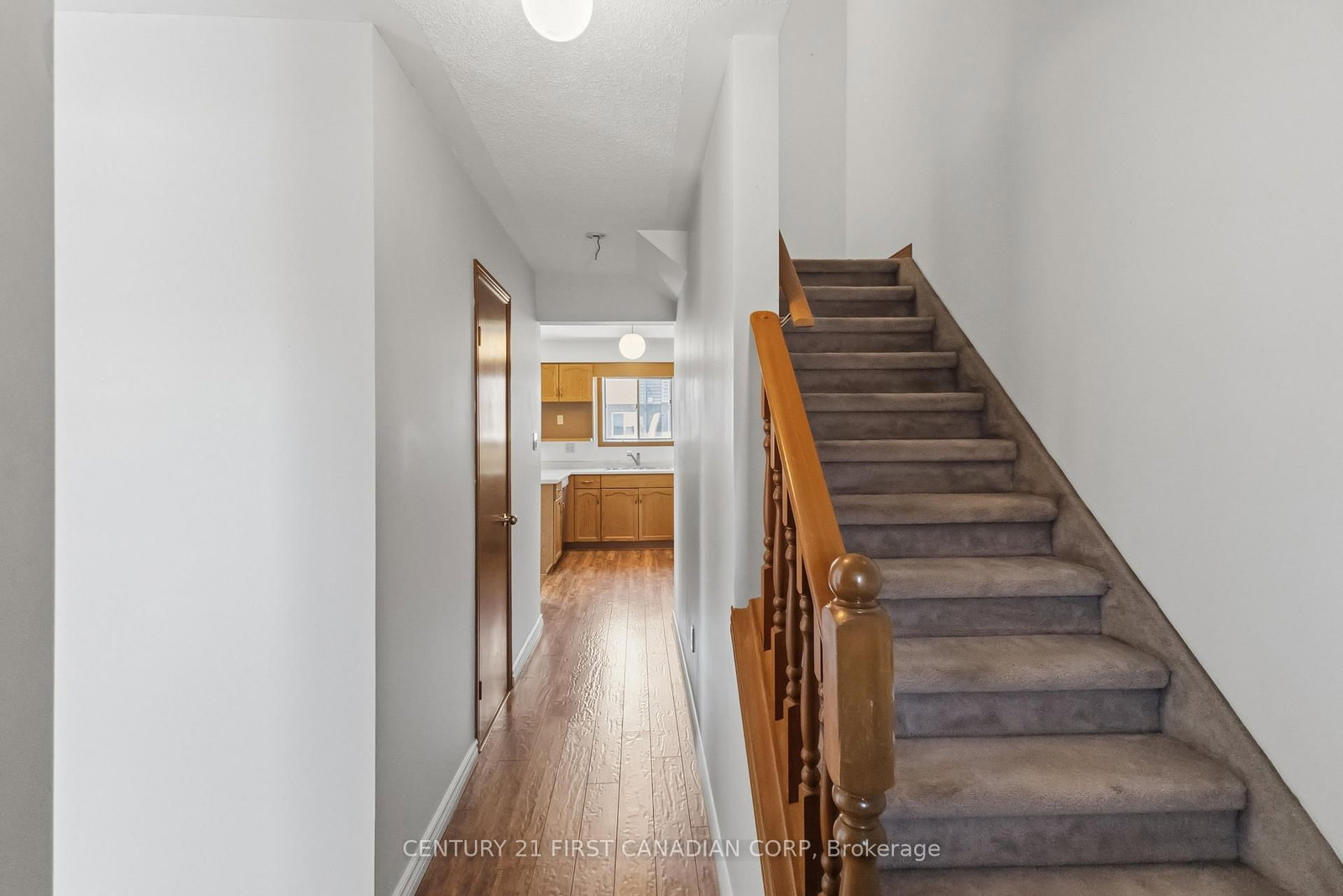 Townhouse for sale at 7-1920 MARCONI Boulevard, London East, Ontario, N5V 4X8 - East I - MLS: X12988022